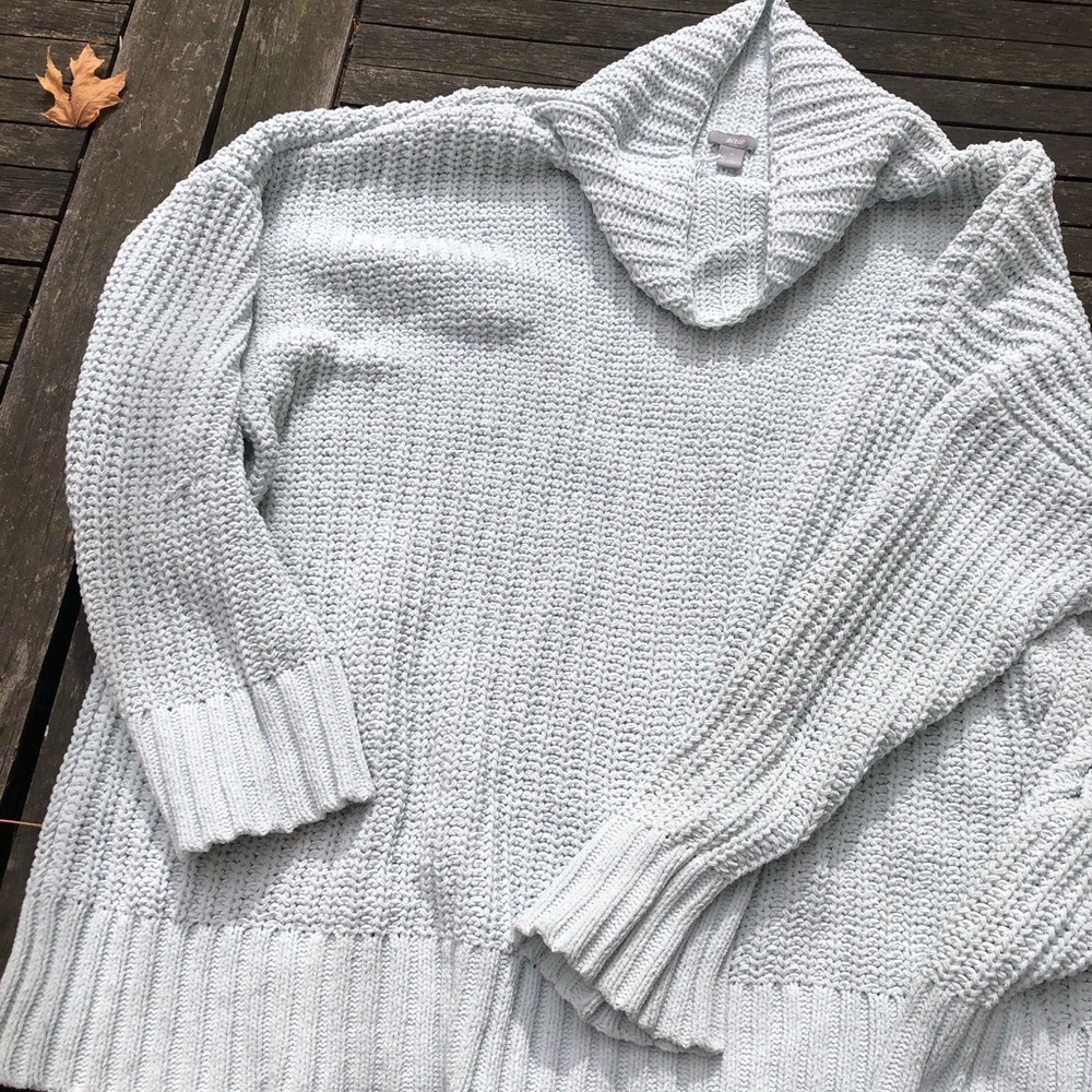 Oversized turtle neck